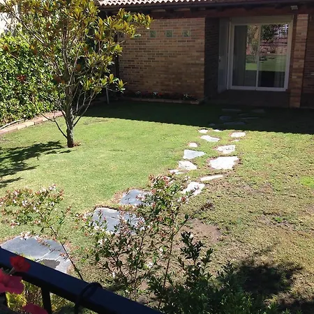 Nyaraló El Jardin Del Magnolio La Lastrilla